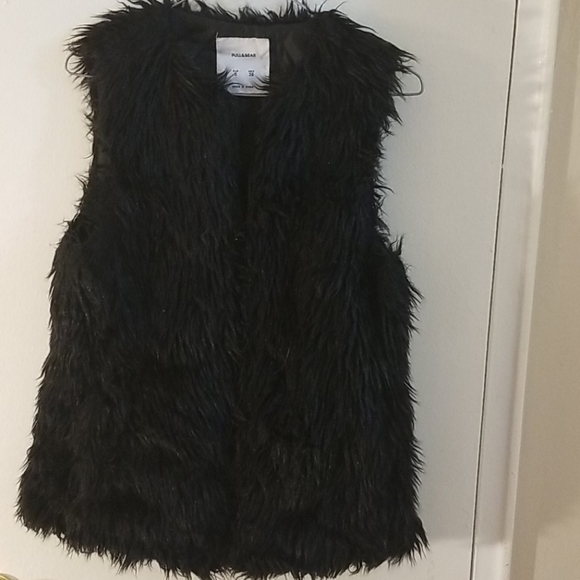 Pull&bear faux fur vest - Picture 2 of 3